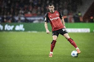 MK体育下载-罗马诺：AC米兰周四就扎卡转会与勒沃库森开启谈判